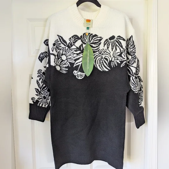 NWT FARM RIO Surreal Garden Knit Sweaterdress Black and White Floral - Picture 5 of 6